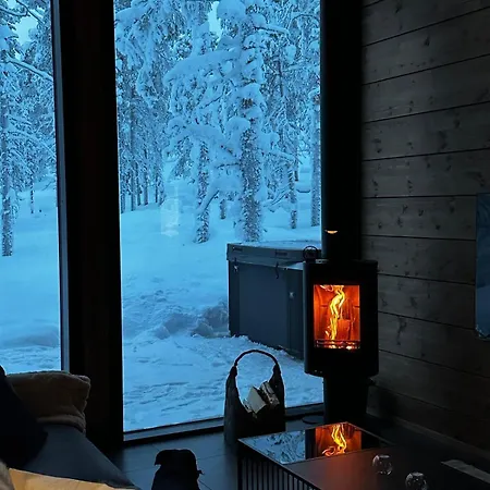 Arvoneliöt Utsuvaara Frame B *