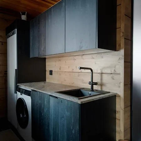 Arvonelioet Utsuvaara Frame B Villa *