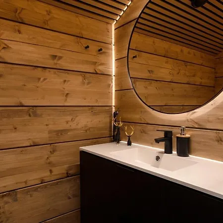 Arvonelioet Utsuvaara Frame B Villa